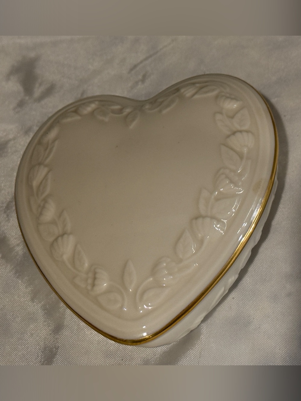 Lenox Cream Heart Trinket Box with Gold Logo Accents